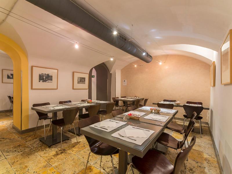 Hotel Petit Palace Puerta Del Sol Madri