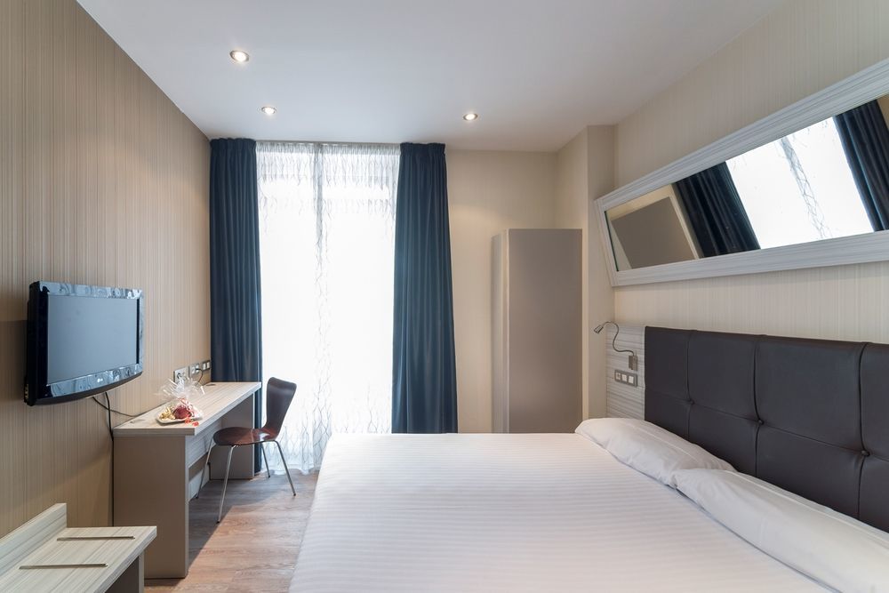 Petit Palace Puerta Del Sol Hotel Madri